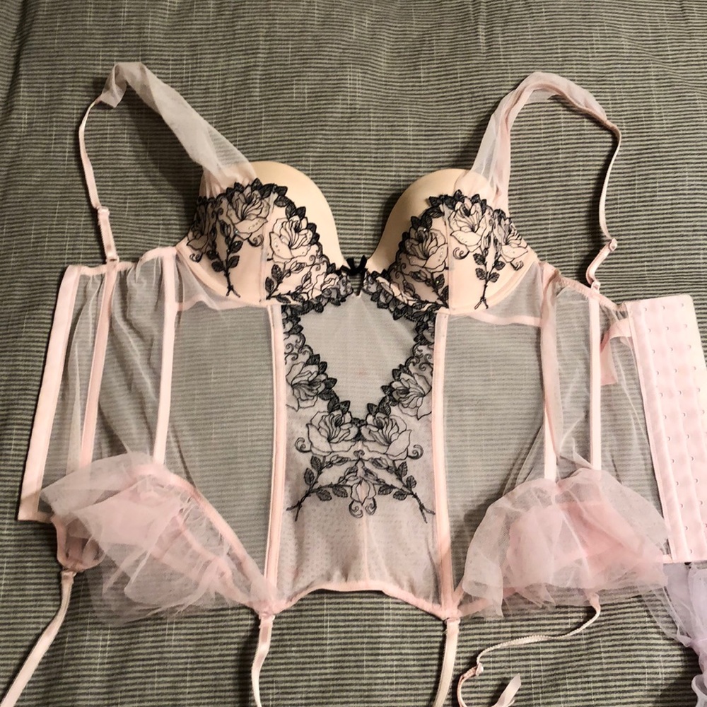 Victoria’s Secret Bustier